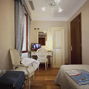 Ca' D'oro 3* Venecia