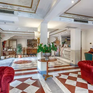 https://hotel-villa-san-pio.it-romehotels.com